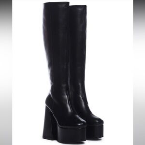 La Moda “Hate You Platform Knee High Boots” Black, size 11